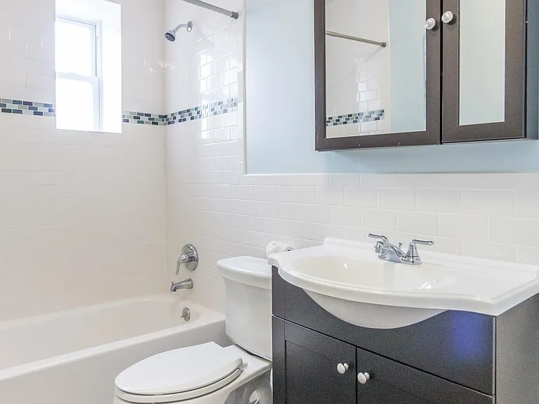 448 Ocean Ave #14B — Photo 9