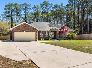 6 Davis Ct, Shalimar, FL 32579