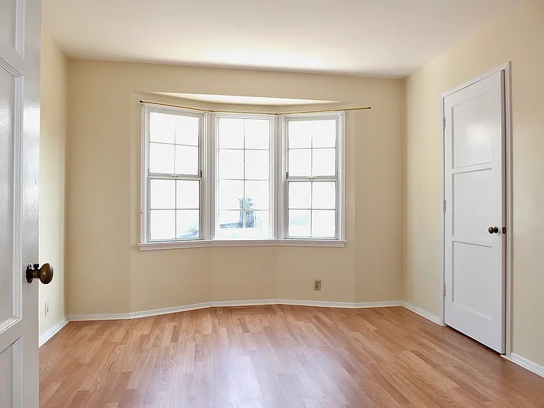 3863 Somerset Dr — Photo 4