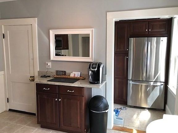 3rd image of 488 Ashmont St APT 2