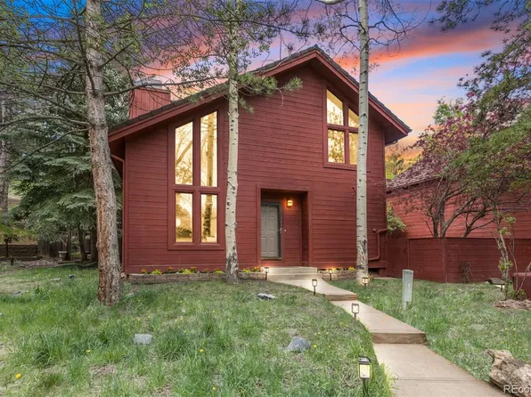 23646 Genesee Village Road, Golden, CO 80401