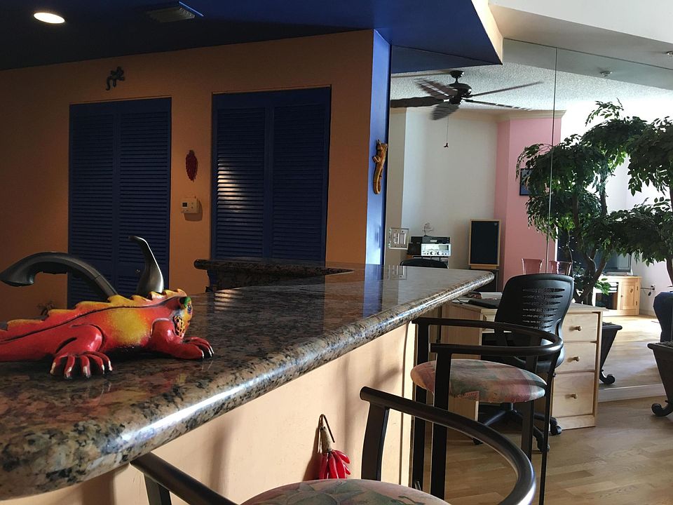 1st image of 255 Evernia Street #Ph-1518