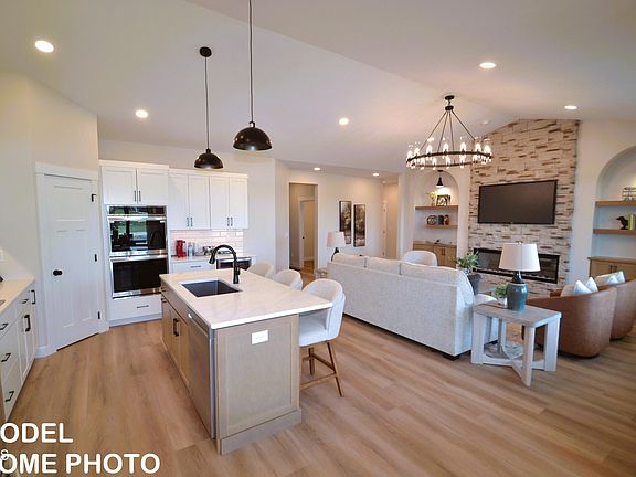 2nd image of 4117 Ivory Ln