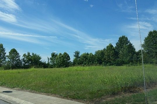2nd image of 00 Fairview Avenue