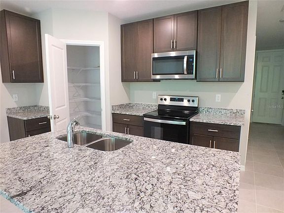 3rd image of 17023 Coral Dr