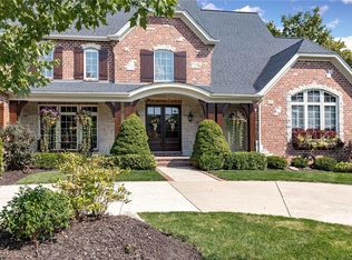 1300 Windgate Way Ct, Chesterfield, MO 63005