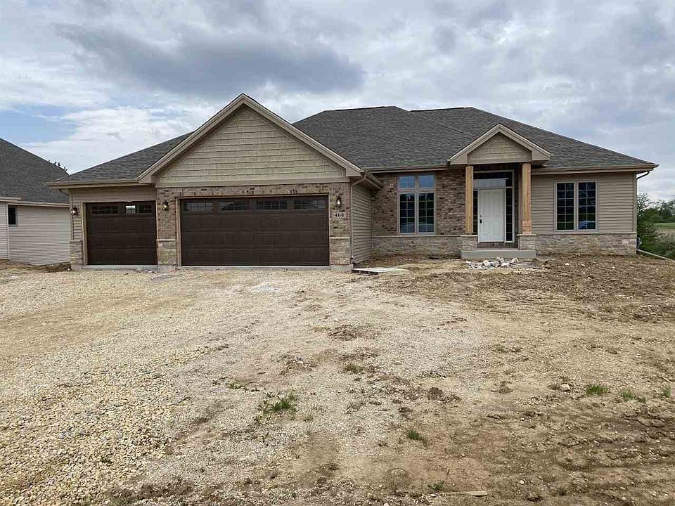 1st image of 464 Old Orchard Ln