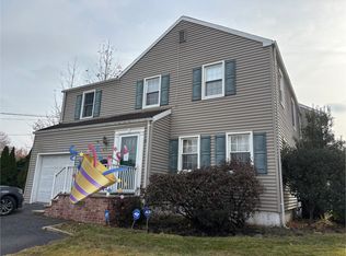 434 W Inman Ave, Rahway, NJ 07065