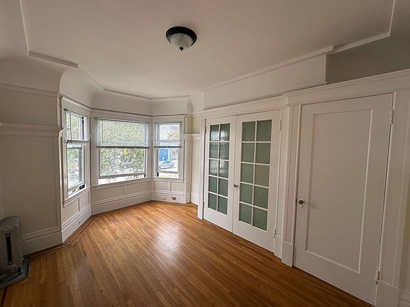 3rd image of 410-412 15th Avenue Geary Blvd #5059-0005