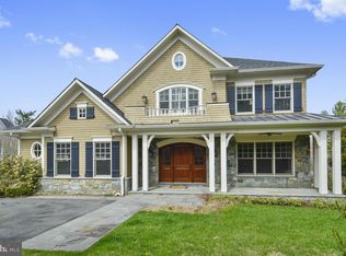 11740 Gainsborough Rd, Potomac, MD 20854