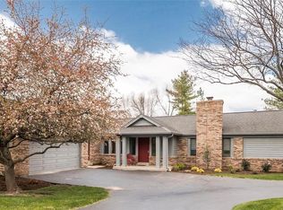 14247 Cedar Springs Dr, Chesterfield, MO