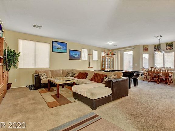 5th image of 6749 Lincoln Wood St