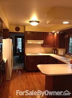 5th image of 1205 Sterling Ct