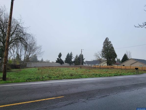 2895 Fisher Rd NE, Salem, OR 97305