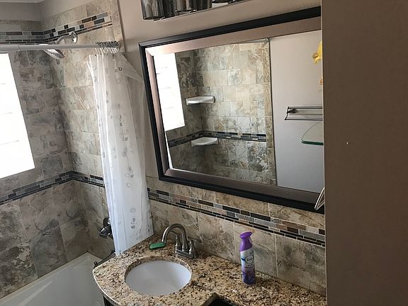 5th image of 5531 S Melvina Ave