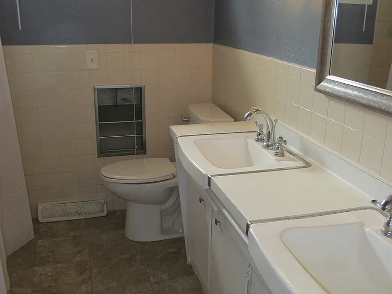 1322 Chimes Blvd — Photo 9
