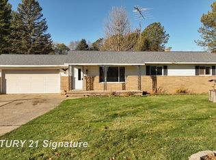 3201 Gehring Dr, Flint, MI 48506