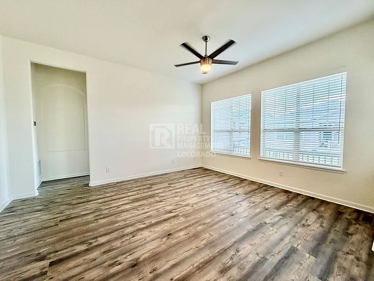 22345 E Bailey Pl — Photo 9
