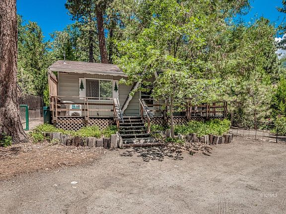 3rd image of 52854 Sugar Pine Dr