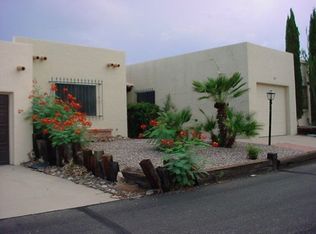 837 W Bella Vista Dr, Green Valley, AZ 85614