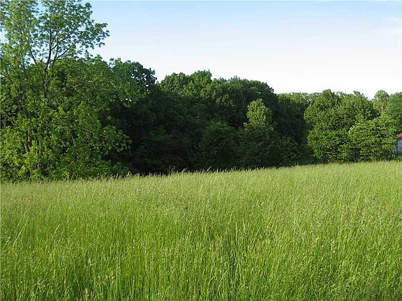 2nd image of 699 County Road 140