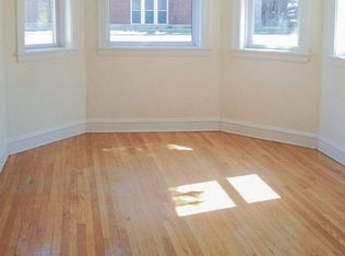 2206 W Foster Ave #0, Chicago, IL 60625