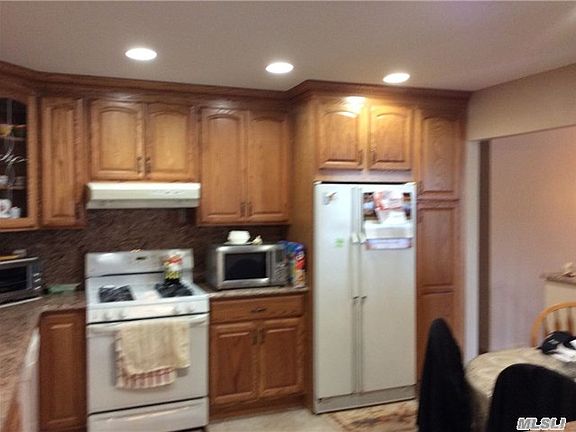 5th image of 16344 84th St