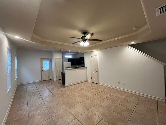 3rd image of 6622 Mia Way #102