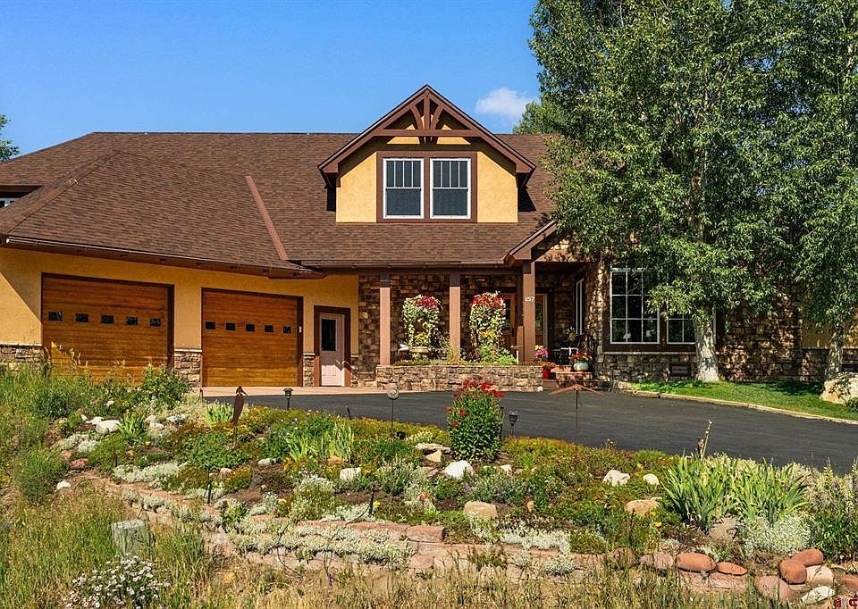 1st image of 157 W Silver Sage