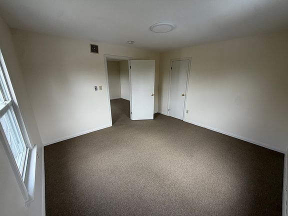 5th image of 183 Bemis Rd APT 11