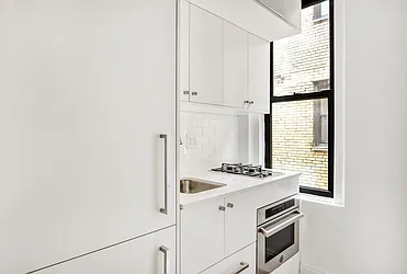 Rented by Akelius Real Estate Management