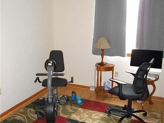 3rd image of 4011 Calico Dr