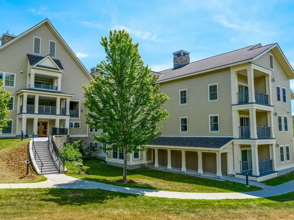 717/719 Q1-4 Jackson Gore Adams House #717/719 Q1-4, Ludlow, VT 05149