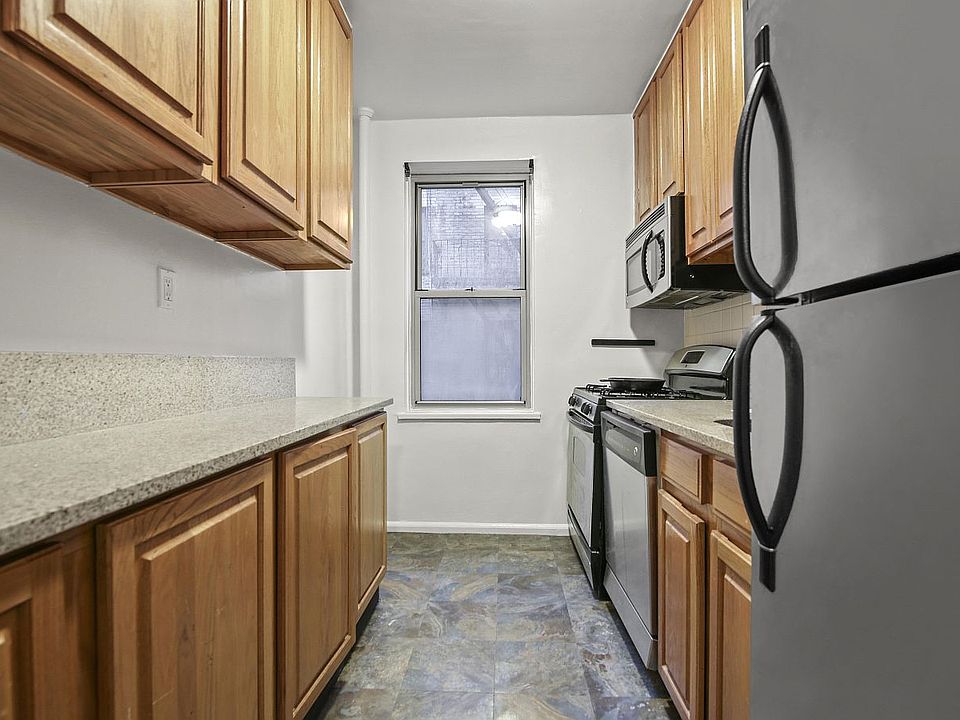 1st image of 330 E 63rd St APT 4L