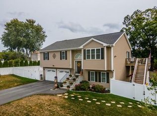 32 Hammond St, New bedford, MA 02745