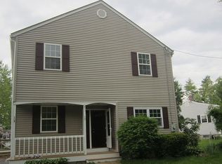 10 Forrest Rd, Westford, MA 01886