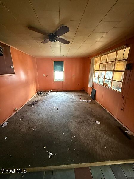 3rd image of 42 Indiana Avenue