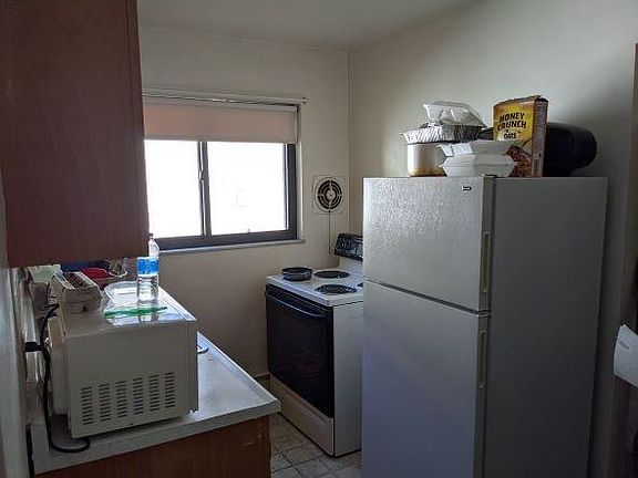 5th image of 3411 Craig Ave