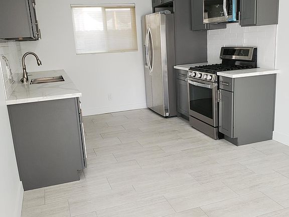 2nd image of 519 Raymond Ave #6