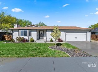 1535 N Haskett St, Mountain Home, ID 83647