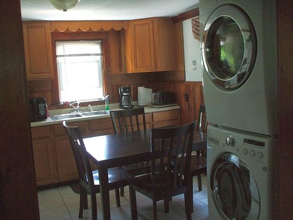 2nd image of 13 Ponagansett Pkwy