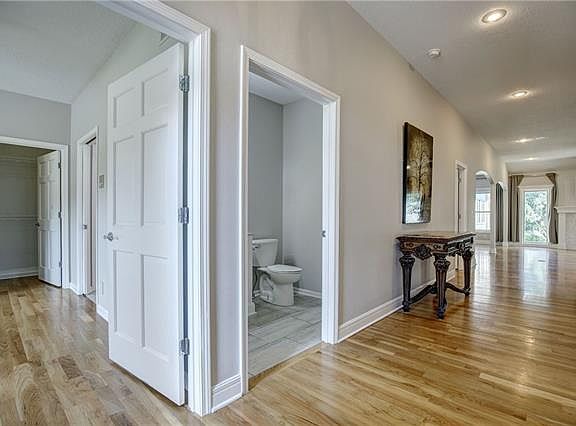 5th image of 20912 E 50th Terrace Dr S