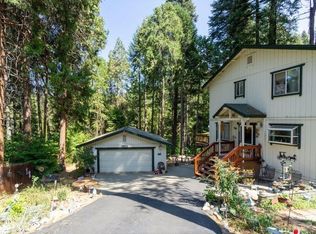 6811 Onyx Trl, Pollock Pines, CA 95726
