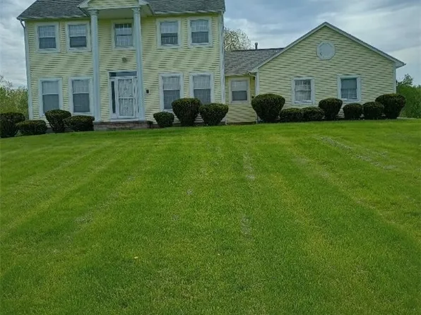 6082 Lincoln Rd, Ontario, NY 14519