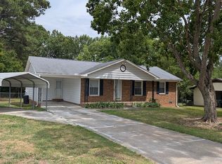 103 Forest Manor Dr, Garner, NC 27529