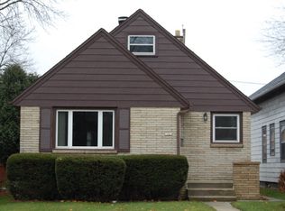 1521 Minnesota Ave, South Milwaukee, WI 53172