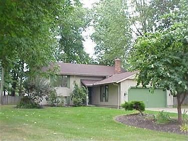 2nd image of 9341 Trillium Ln