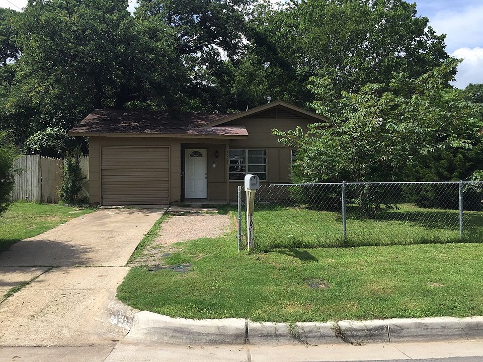 1st image of 4201 King Oaks Ln