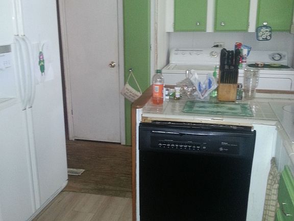 2nd image of 6400 Jewelfish Cay Ave
