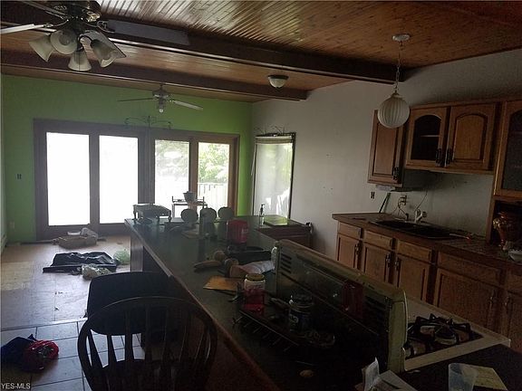 3rd image of 1341 W 9th St
